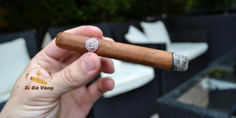 Độ mạnh xì gà Cuba phù hợp với người hút có kinh nghiệm.